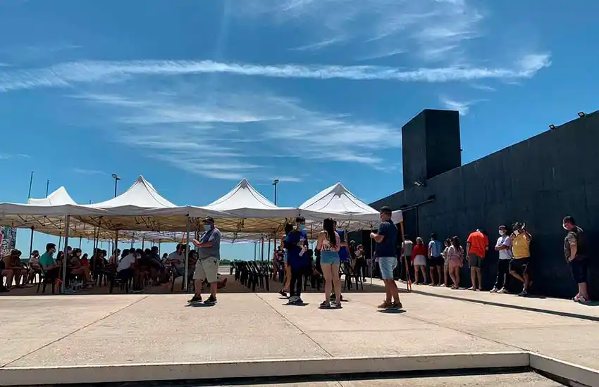 Coronavirus récord en Argentina: reportaron más de 134 mil nuevos contagios y 52 muertes