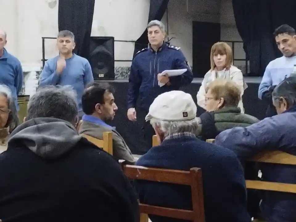 El encuentro tuvo lugar el miércoles y contó con la presencia de autoridades policiales.