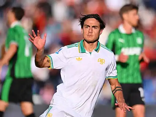 Dybala le dio el triunfo a Roma