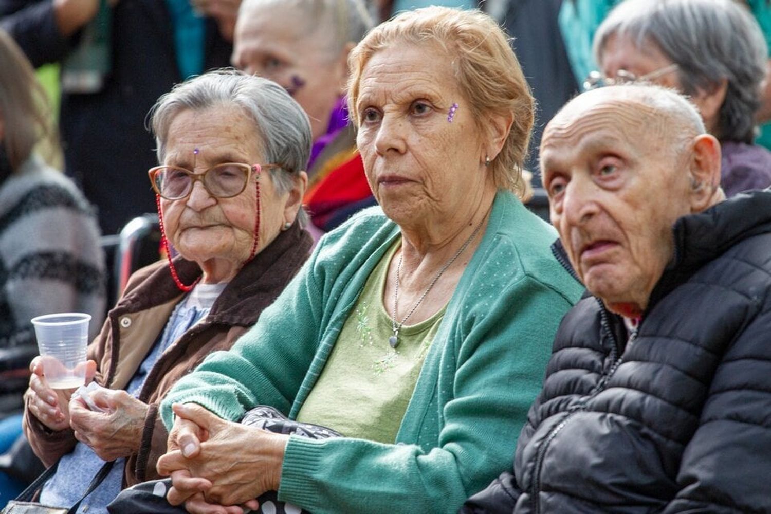 "Los jubilados están en el medio de una pelea entre el Ejecutivo y el Legislativo", manifestó Viera.