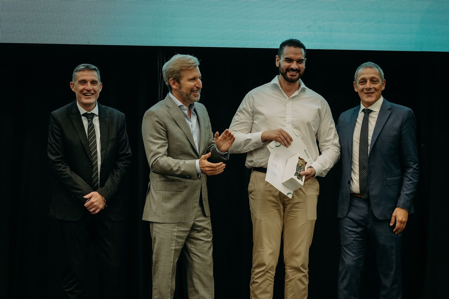 Frigerio reafirmó su compromiso con la educación pública