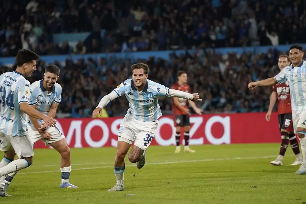 Racing visita a Colo Colo, por la fecha de Copa Libertadores