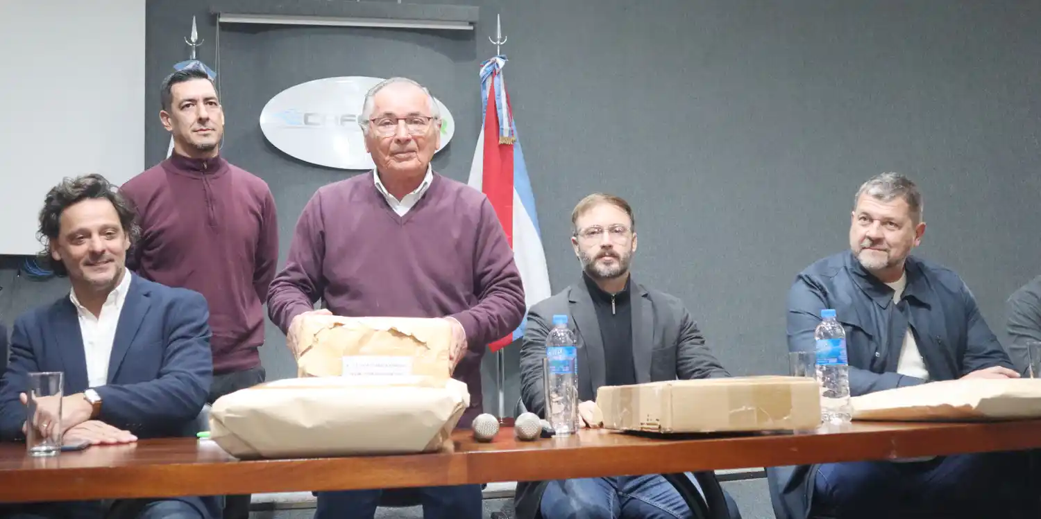 CAFESG abrió la licitación para restaurar la Escuela Normal de Concordia