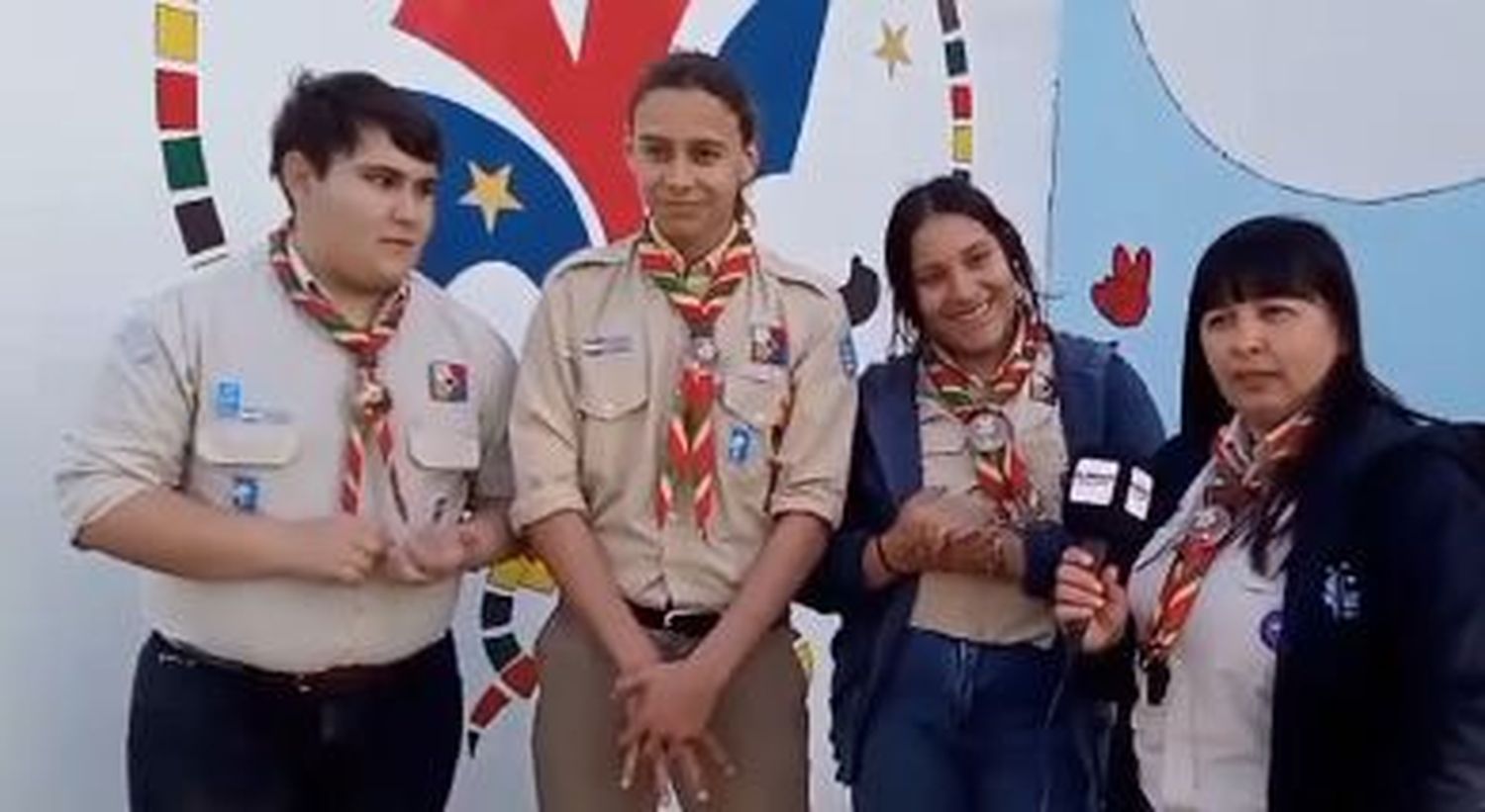 SCOUT LARROQUE CUMPLE 
LAS BODAS DE PLATA