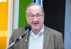 "Vamos juntos al Bicentenario. Vamos juntos al futuro", el mensaje de Lunghi para las Fiestas