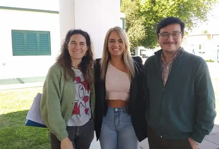 María Paz Rey, Mercedes Morondo y Emiliano Córdoba.