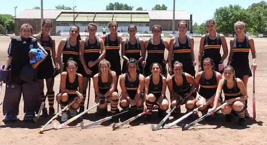 Carpinchos se hizo fuerte en Villa Elisa y se coronó campeón