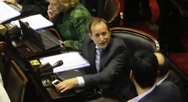 Insaurralde vuelve a la intendencia de Lomas de Zamora
