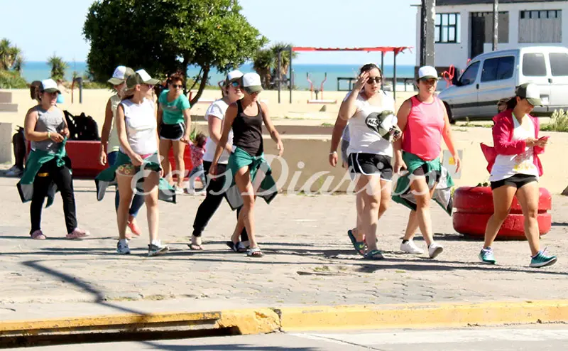 El calor recibió a los turistas