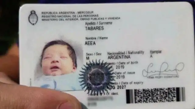 Fanático: le puso "Aeea" a su hijo por el tema de Los Palmeras a Colón