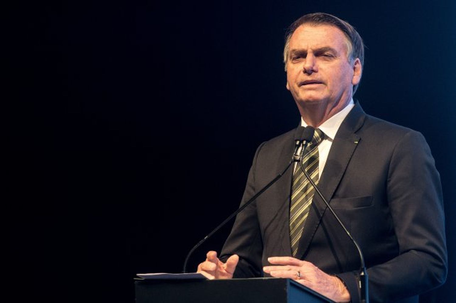Jair Bolsonaro cree que una derrota de Macri puede provocar otra crisis migratoria: "No queremos a argentinos huyendo hacia aquí"