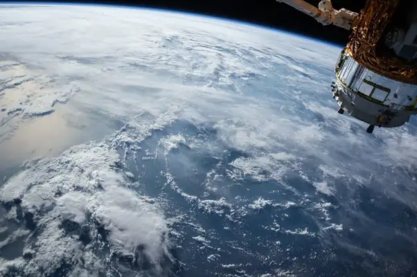 Rastreo Satelital: dónde contratar el servicio más eficiente para dar seguimiento a tu flota