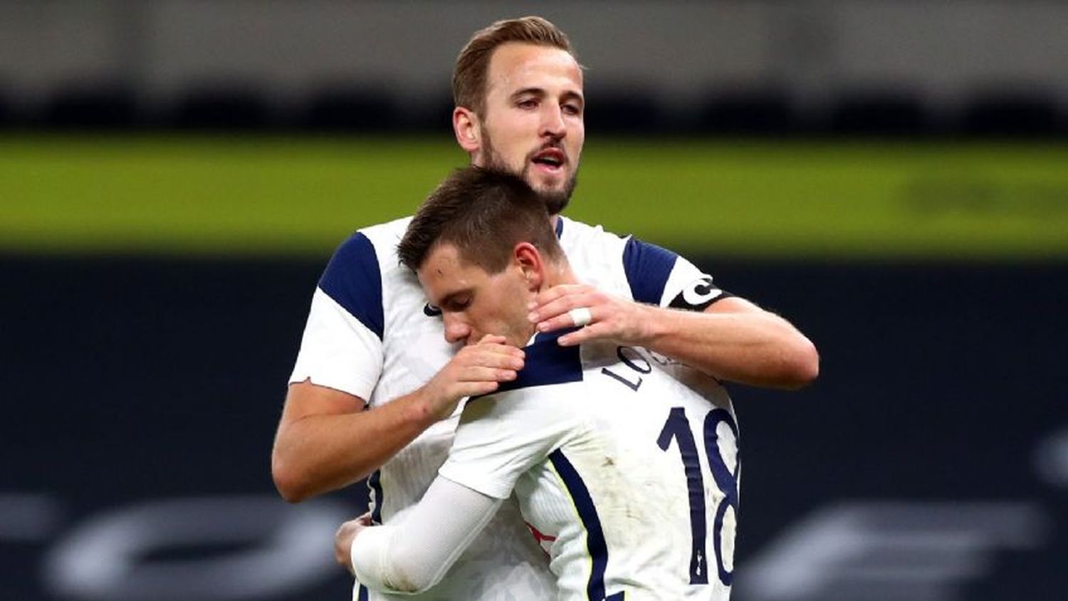 Dos de Lo Celso en la goleada de Tottenham