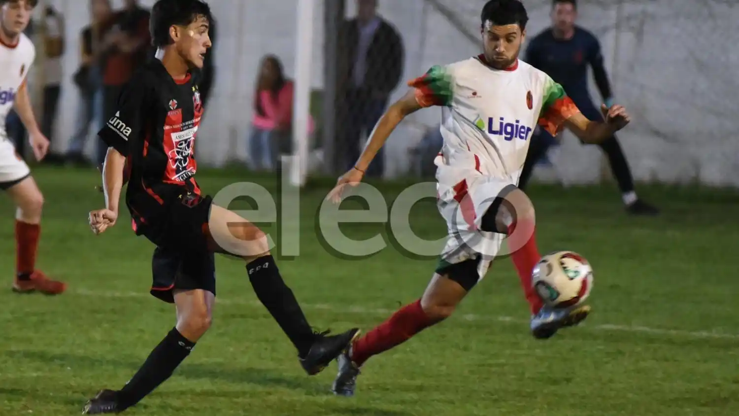 Independiente y Velense se enfrentan en María Ignacia.