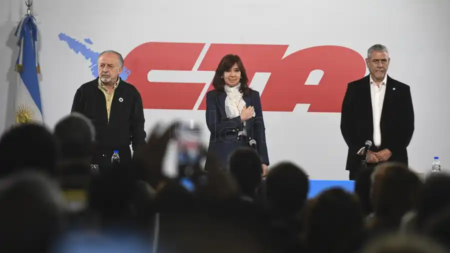 Cristina Kirchner: "Hay un ataque formidable al Estado, pero el Estado es imprescindible"
