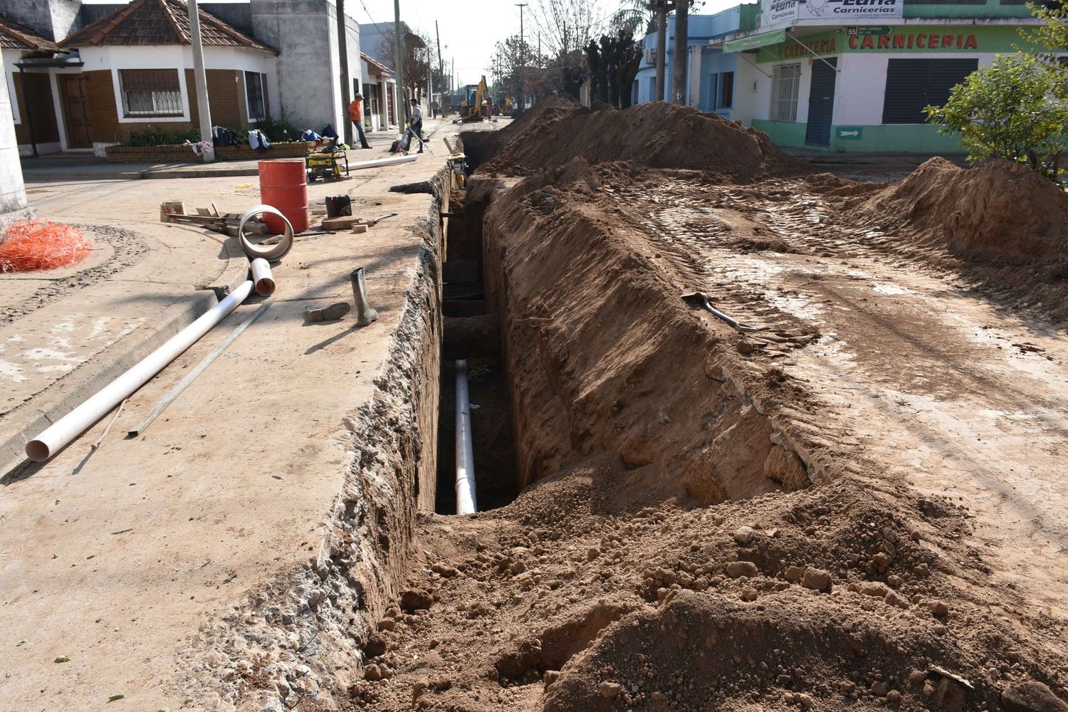 Avanza la obra del Colector Quirós