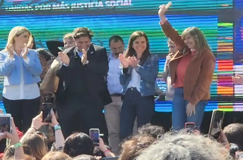 Fernanda Raverta: "Seamos sororas entre nosotras porque son tiempos de oscuridad"