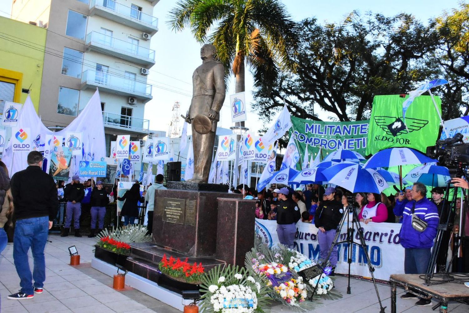 El Gobernador encabezó el homenaje al General Perón a 50 años de su fallecimiento