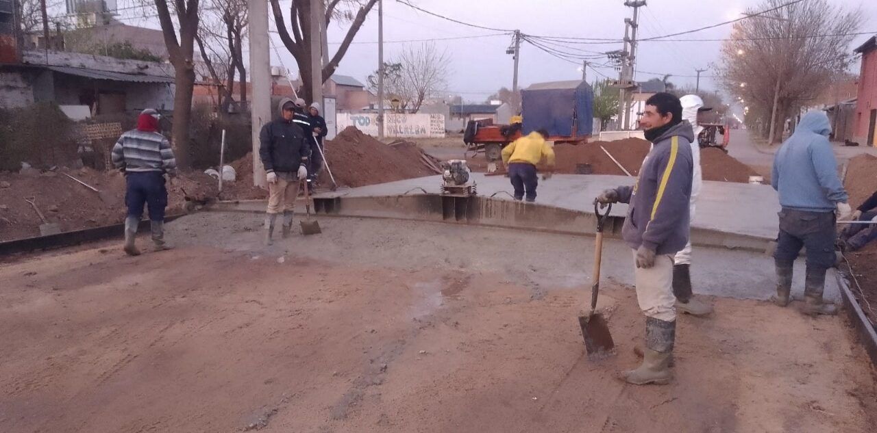 Venado Tuerto: continúa la ejecución de obras de pavimento en los barrios 