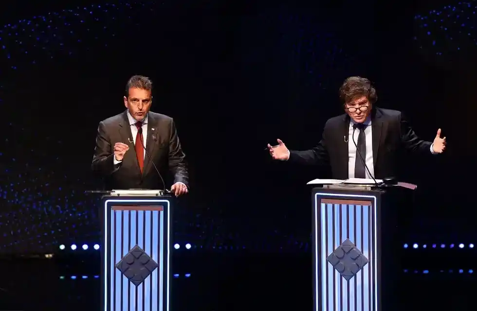 Debate presidencial: la Cámara Nacional Electoral aclaró que "no está prevista la interrupción"