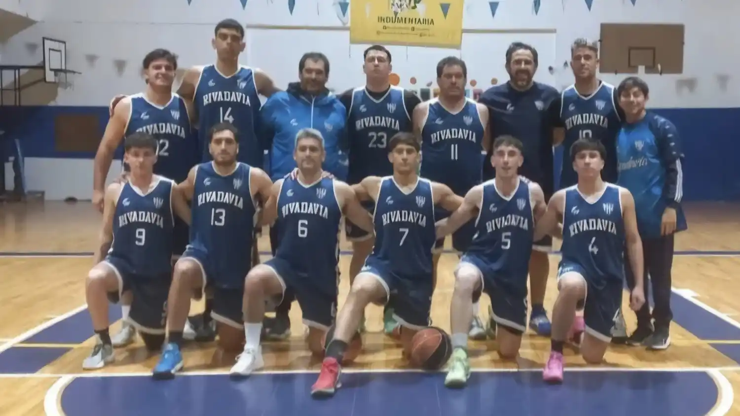 Rivadavia se quedó con la victoria ante Huracán en el Piso de Deportes