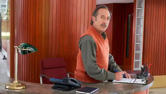 La Agrupación de Encargados volvió a apuntar contra Guillermo Francella: “Nos está cargando”