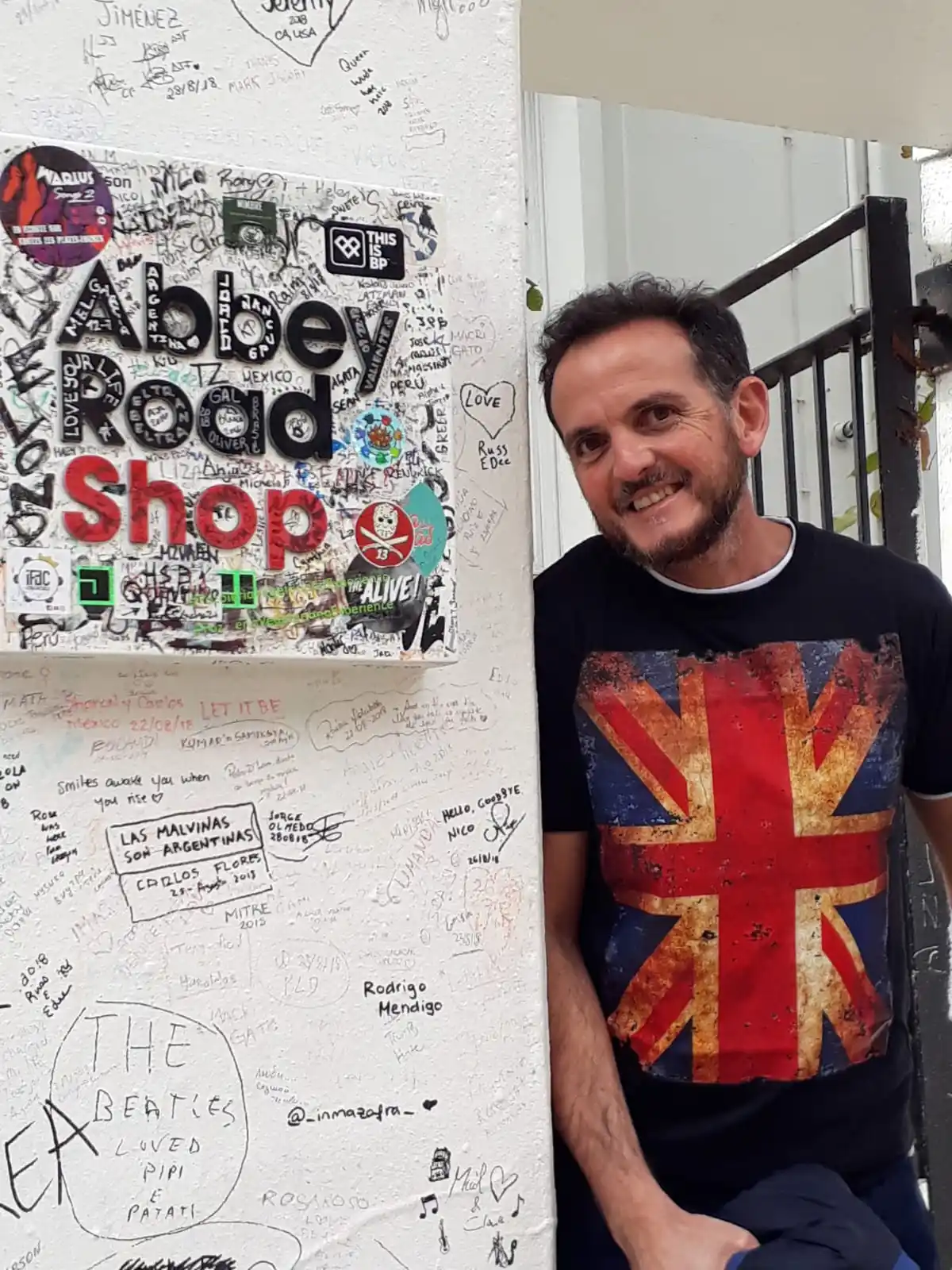 gustavo navarro the beatles