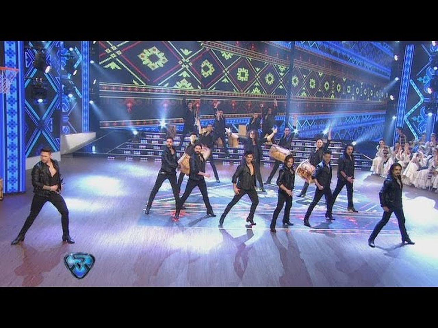 Los “gauchos hot” bailaron en ShowMatch