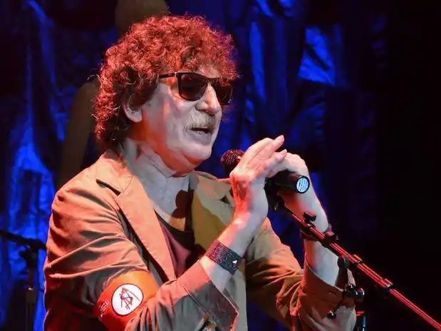 El saxofonista de los Cadillacs lo mató a Charly García y el creador del Cosquín Rock le salió al cruce