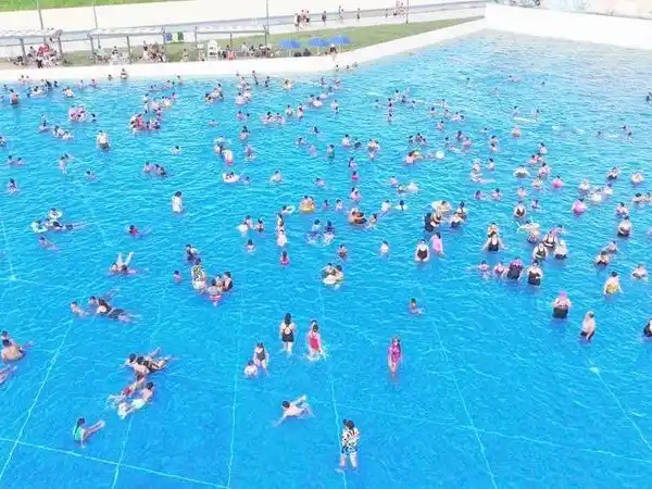 El parque acuático 17 de Octubre fue 
el epicentro del encuentro familiar