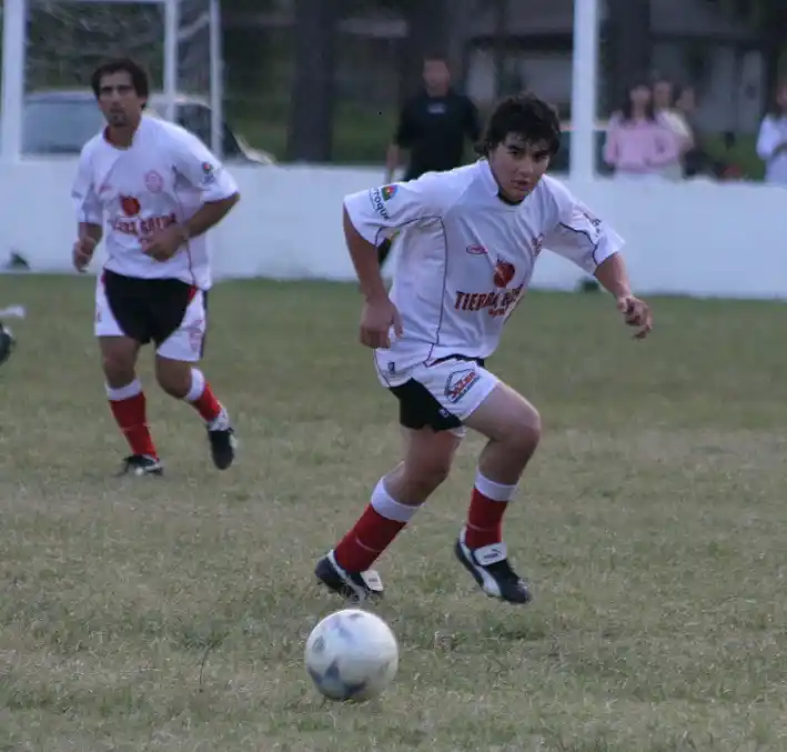 Fútbol local: lo que dejó la decimoquinta fecha