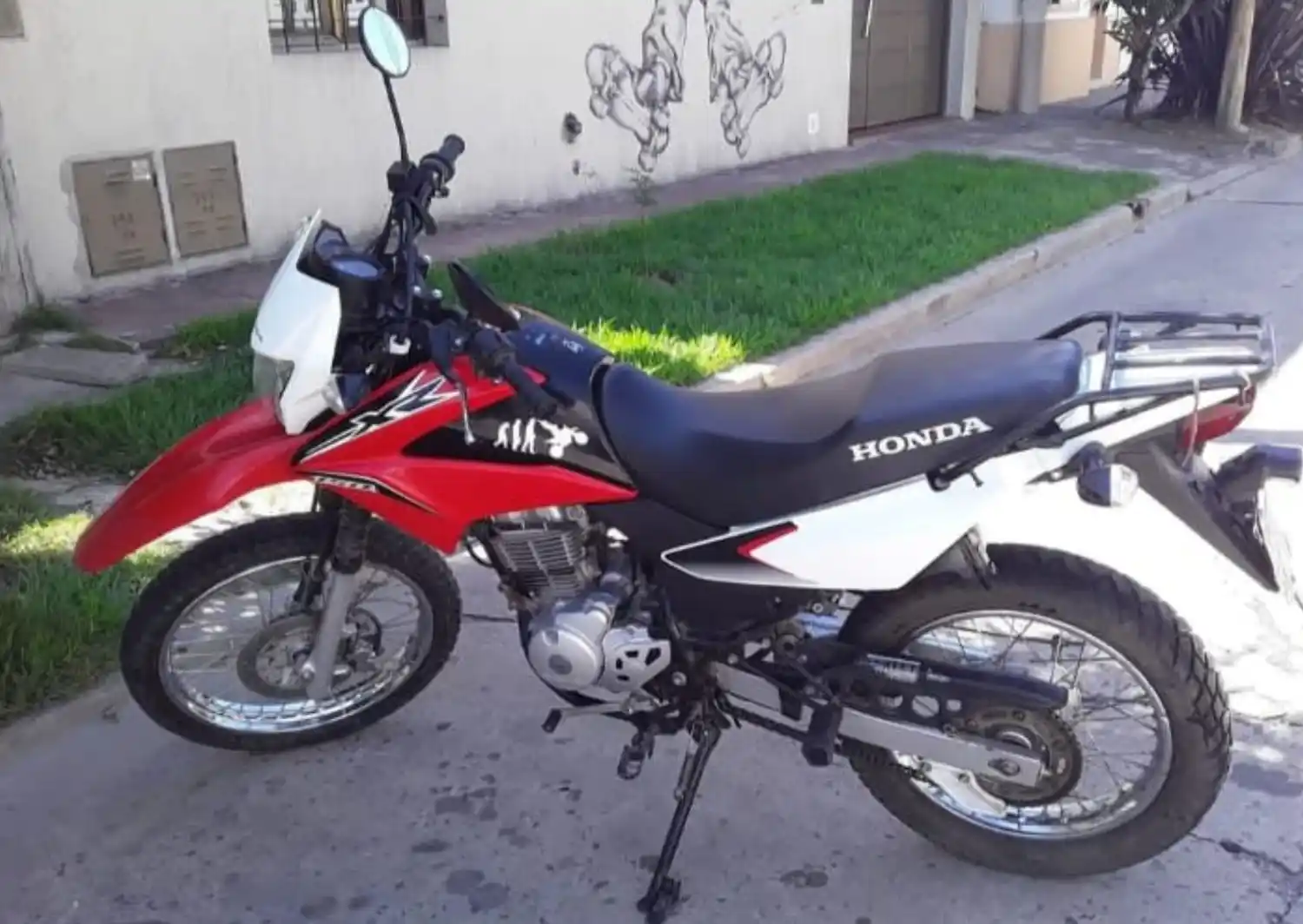 La moto fue robada este martes por la noche.