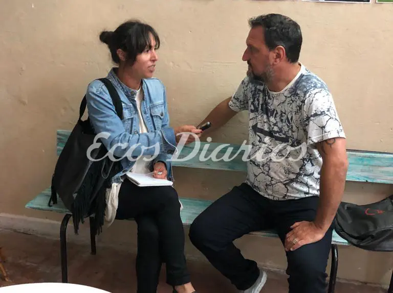 El padre de una de las víctimas del ARA San Juan, tras despedir a su hijo en alta mar