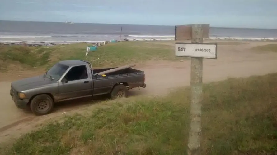 Vecinos de Quequén señalizaron las calles