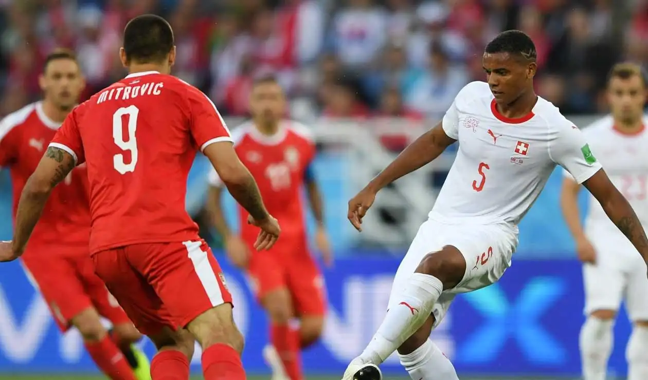 Suiza venció 2-1 a Serbia y lidera el Grupo E con Brasil