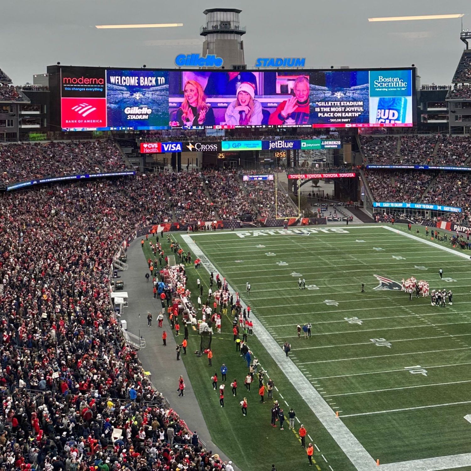 Taylor Swift vs New England Patriots: abucheos, insultos y reacciones