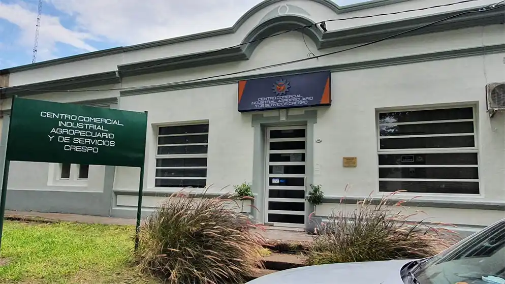 El Centro Comercial de Crespo expresó su preocupación por la suspensión de la FNA y la difícil situación del comercio local