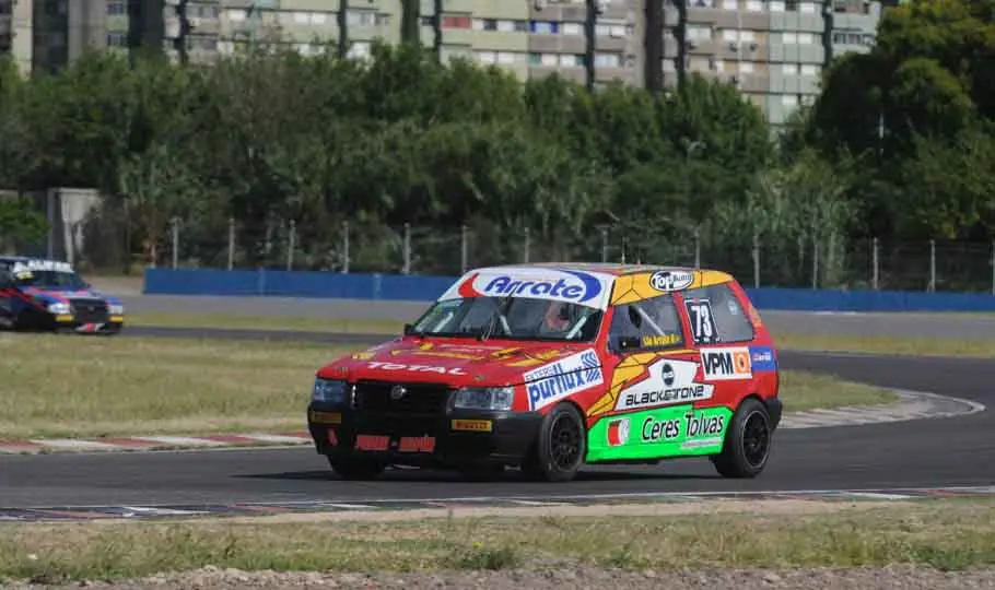 José Luis Arrate alcanzó el tercer puesto clasificatorio en Turismo Pista