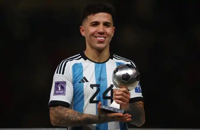 Estalló el conflicto entre Benfica y Chelsea y anunciaron una sanción para Enzo Fernández