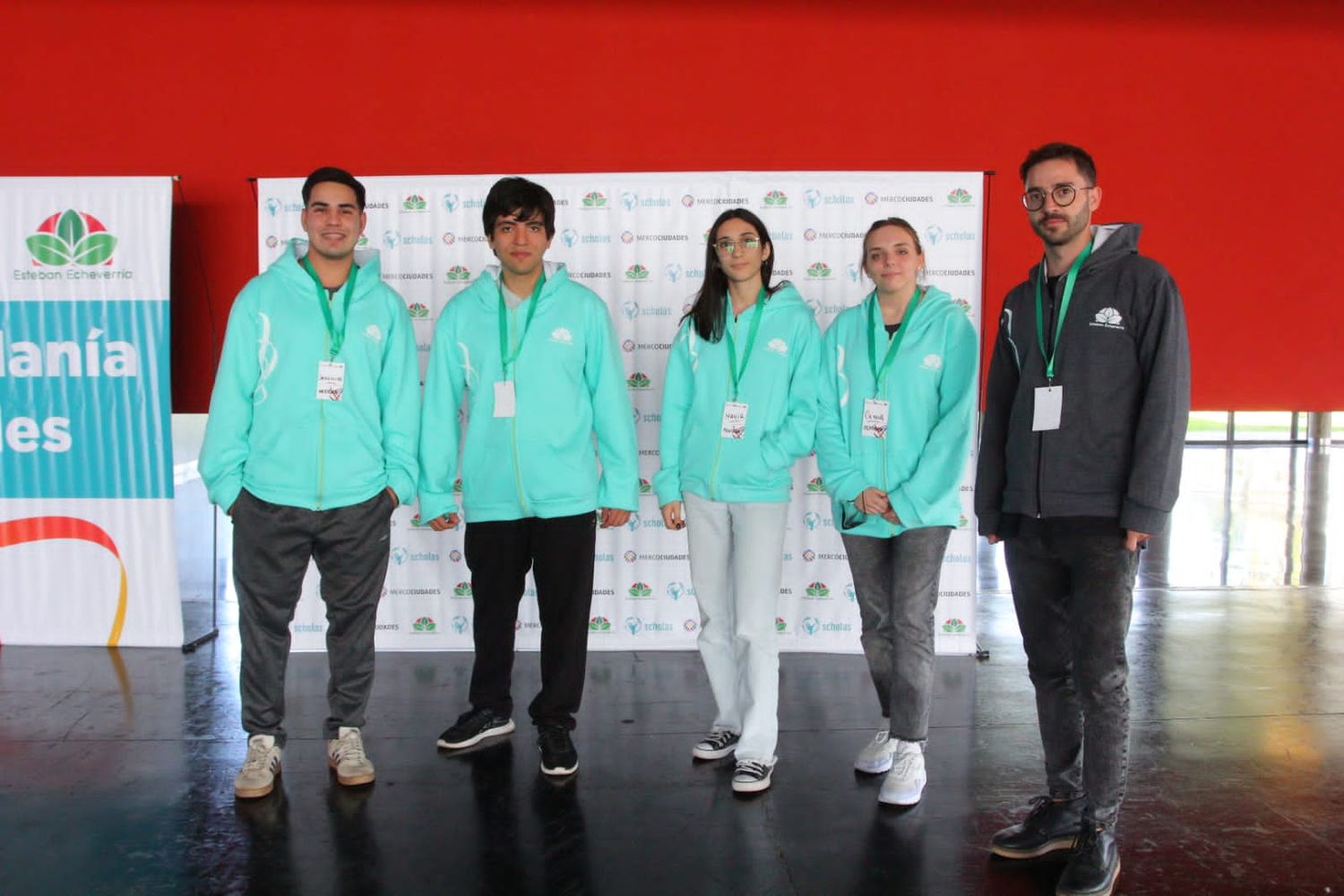 Esteban Echeverría recibió a 100 jóvenes que participarán de "Scholas Ciudadanía Mercociudades 2022"