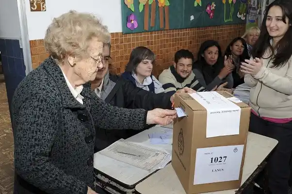 En 2015 hubo tres elecciones por mes