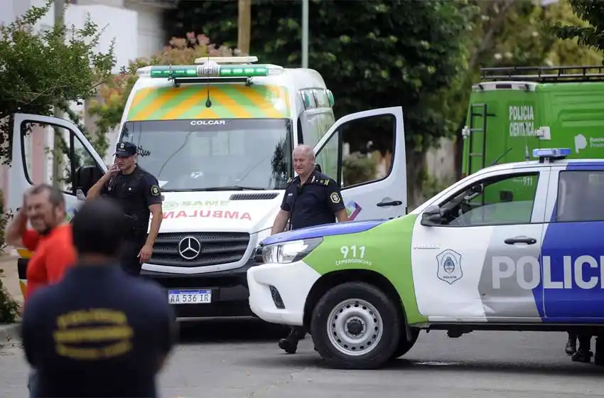 El hombre que mató a su hijastro de 10 años se disparó en la cabeza y está grave