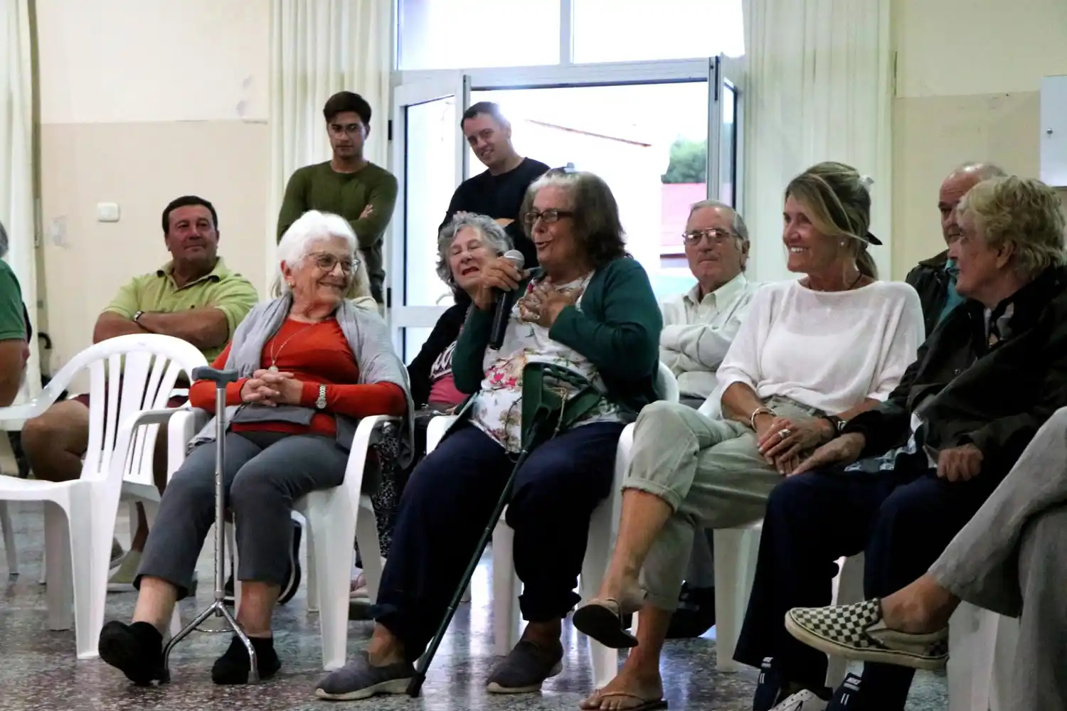 Pasado y futuro del balneario en un emotivo conversatorio