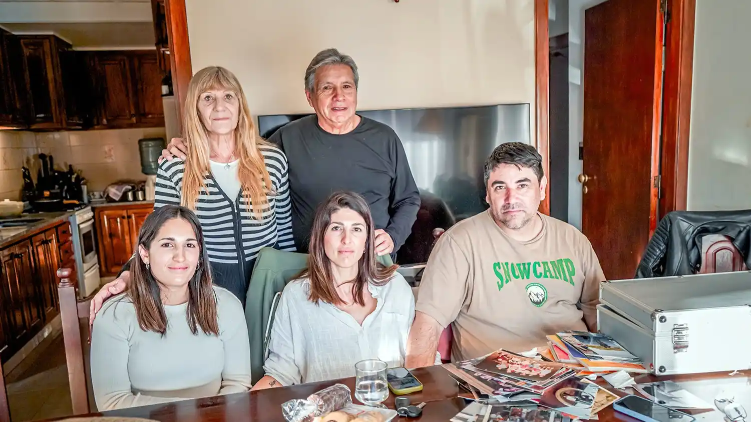 La familia y una amiga de Magalí Vera, a la espera de que comience el juicio por su femicidio