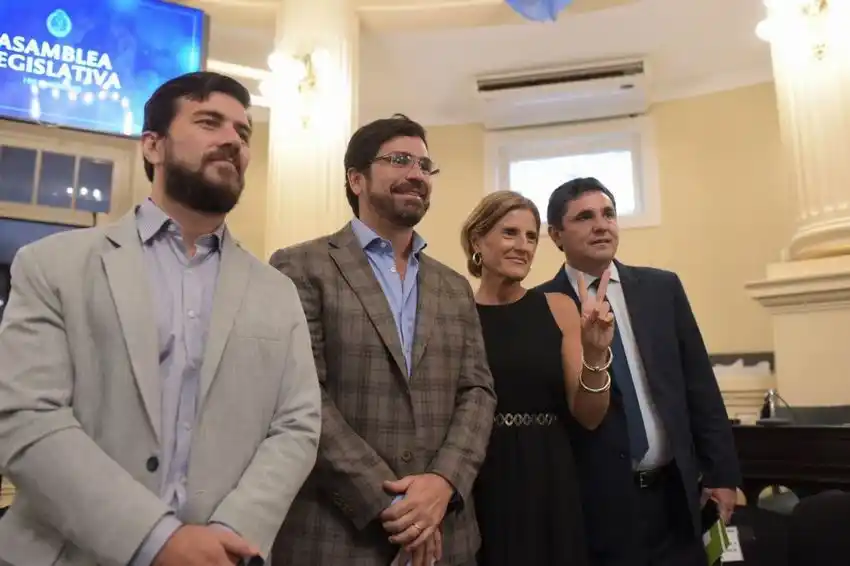 Piden citar al Ministro de Hacienda
de Corrientes sobre la causa terrenos