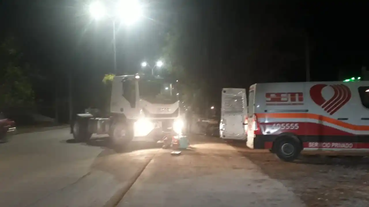 El servicio de emergencias decidió trasladar al joven a Morteros por el carácter de sus heridas.