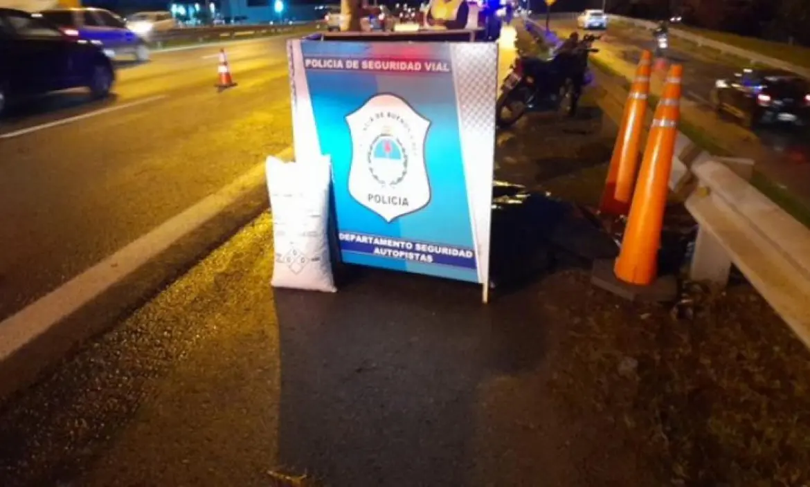Murió un motociclista al perder el control de su vehículo en Panamericana