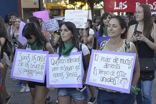 Macri abraza el 8M pero no se olvida de Cristina