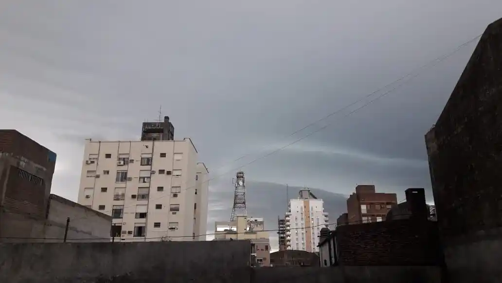 Rige un alerta por lluvias y tormentas intensas