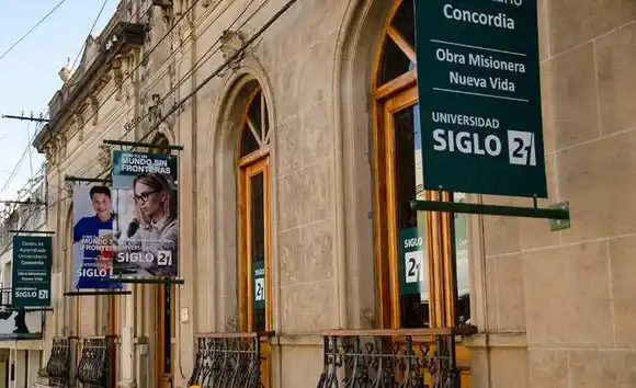 Acercarse al futuro profesional  en tiempos de transformación